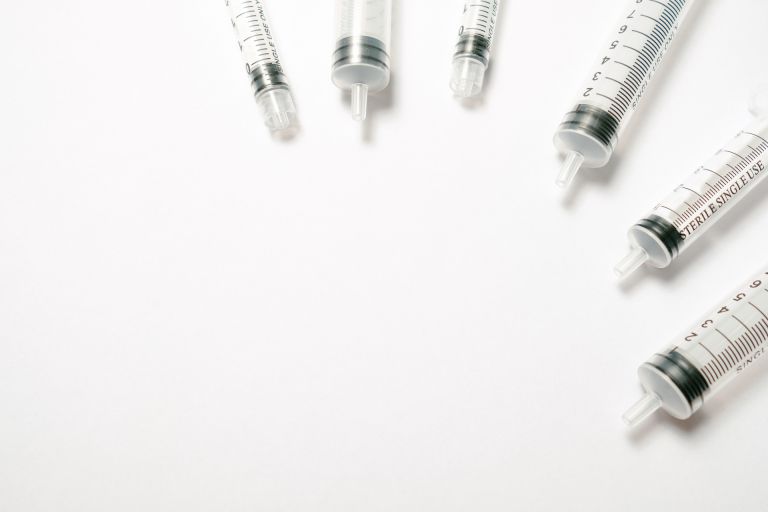 フランスの健康と文化: ワクチンと医療の挑戦